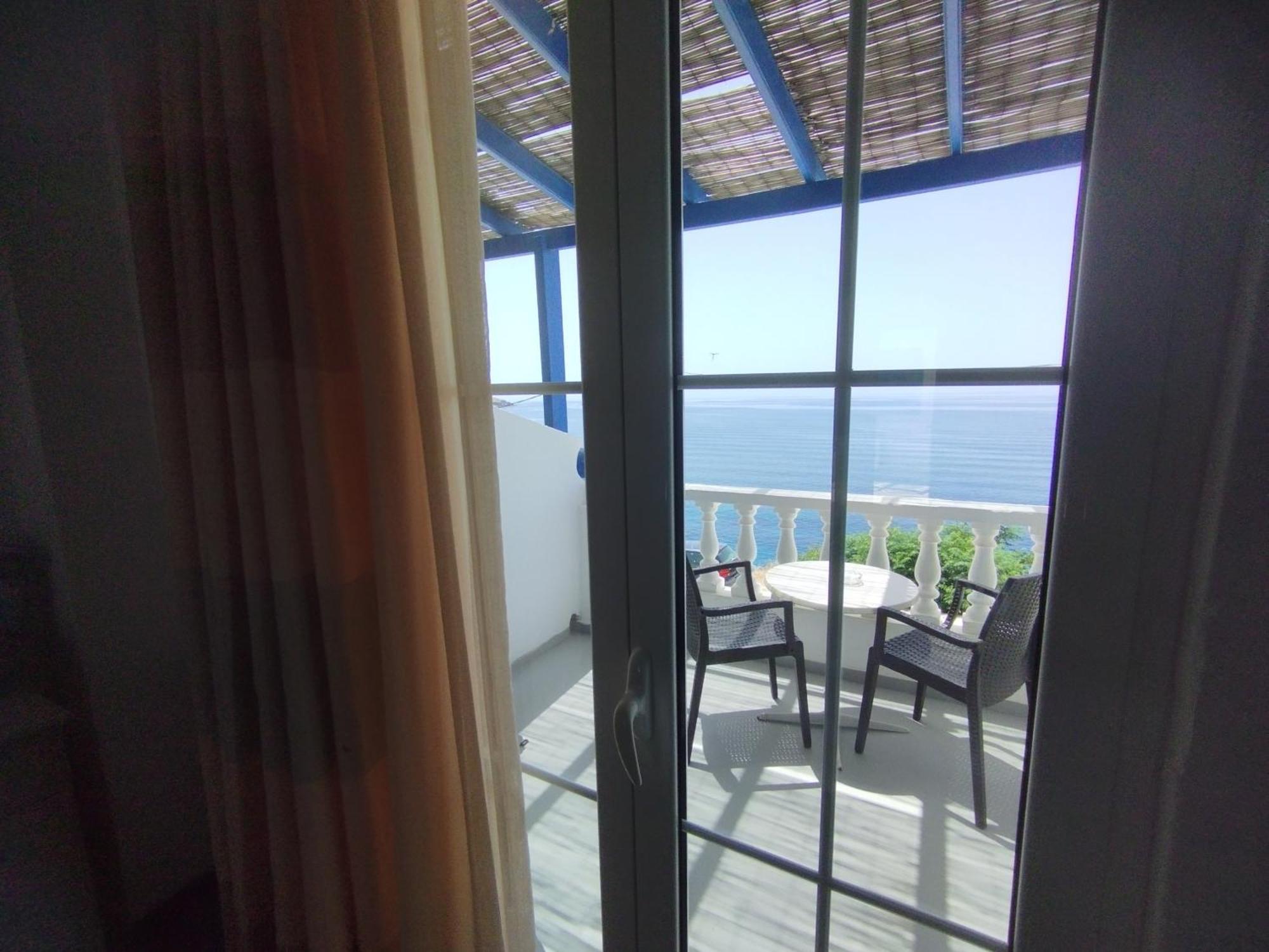 Marisini Sea View Apart otel Batsíon Dış mekan fotoğraf